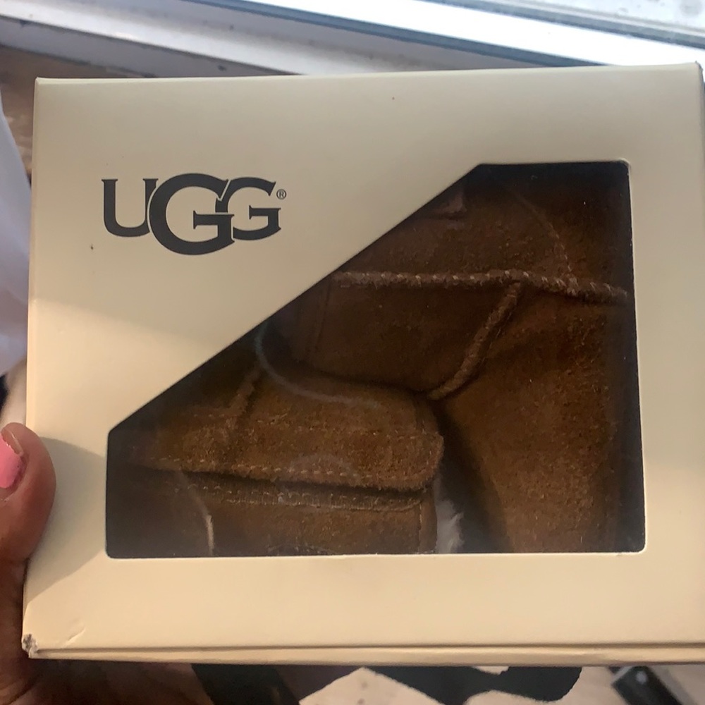 Infant uggs
